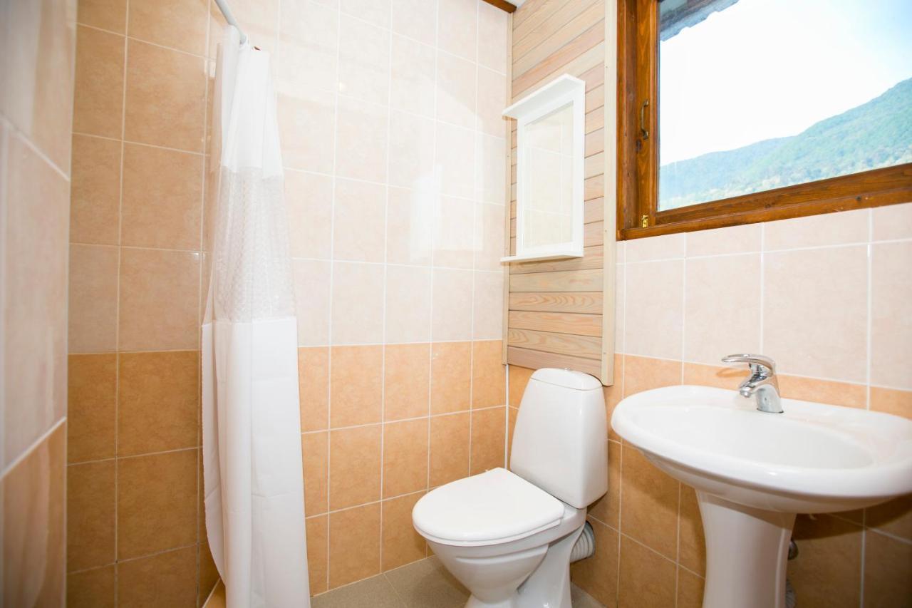 גגרה Guest House Lavr מראה חיצוני תמונה