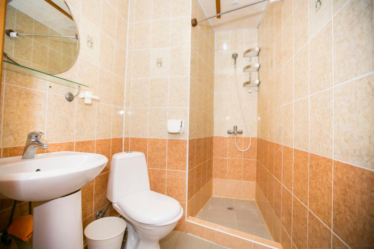 גגרה Guest House Lavr מראה חיצוני תמונה