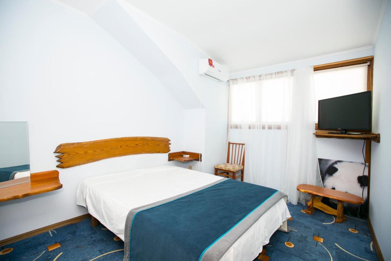 גגרה Guest House Lavr מראה חיצוני תמונה