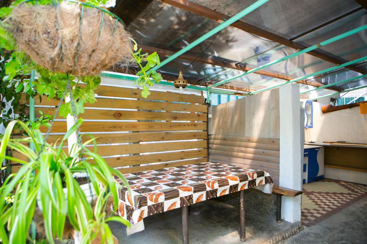גגרה Guest House Lavr מראה חיצוני תמונה